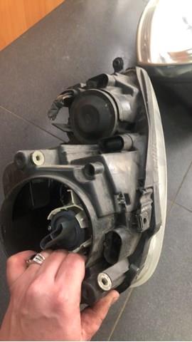 Фара правая