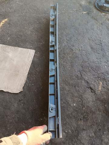 Накладка бампера заднього, верхня захисна (сходинка-підніжка) — фото 1