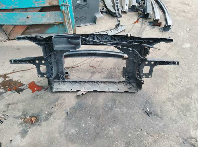 Супорт радіатора в зборі/монтажна панель кріплення фар