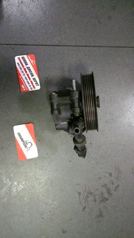 Насос підсилювача керма