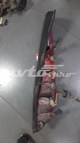 задняя фара левая