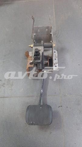 Педаль тормозу