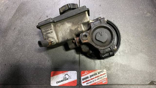 бачок гідропідсилювача ford