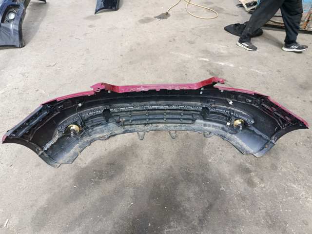1T0807217 VAG Передний бампер купить в Киев