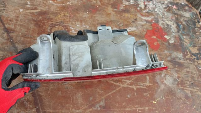 Ліхтар задній лівий (ДЕФЕКТ) — фото 7