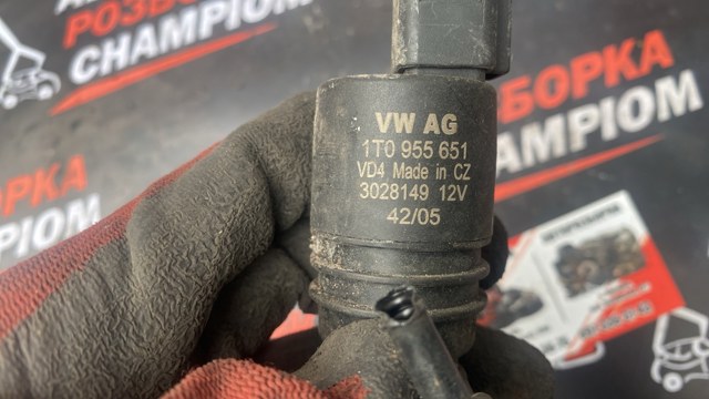VAG 1T0955651 Моторчик омывателя в наличии Житомир