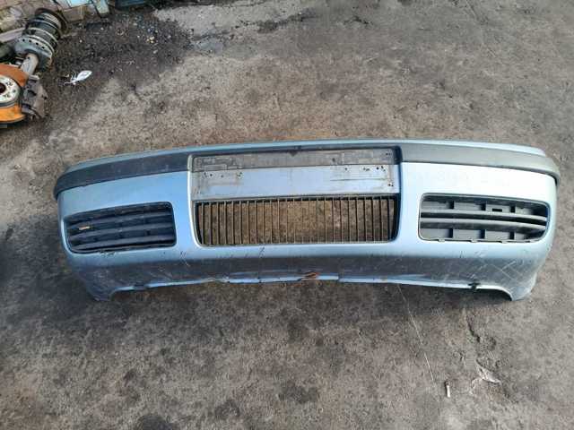 Бампер передній — фото 1