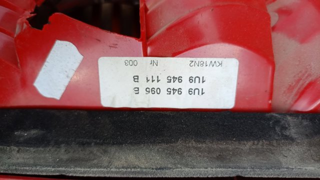 Задній лівий фонарь (ДЕФЕКТ) — фото 2