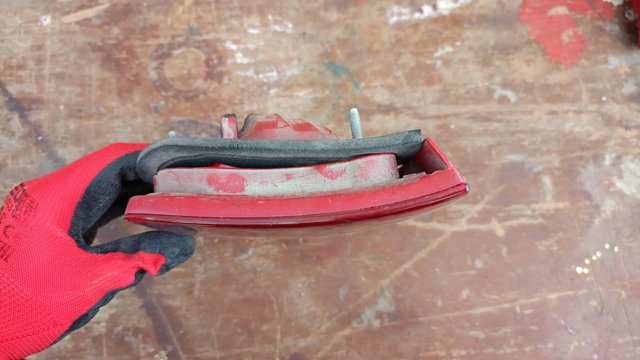 Задній лівий фонарь (ДЕФЕКТ) — фото 5