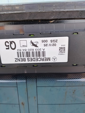 MERCEDES 2038206489 в наличии Винница