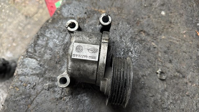 Натяжитель приводного ремня