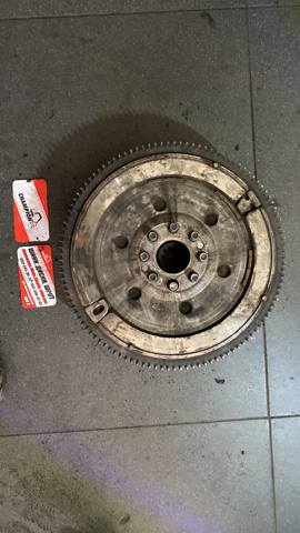 Маховик двигуна — фото 3