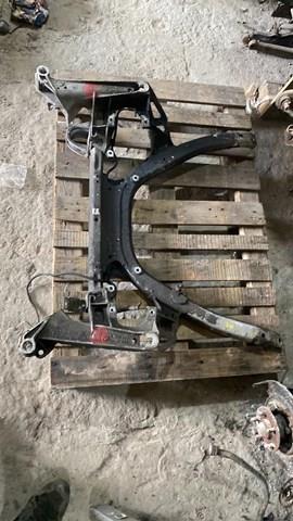 Балка передней подвески