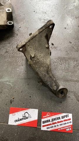 Кронштейн мотора