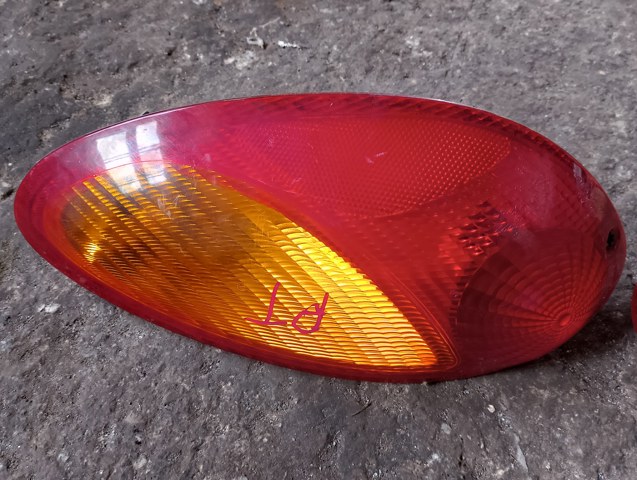 Стоп задній