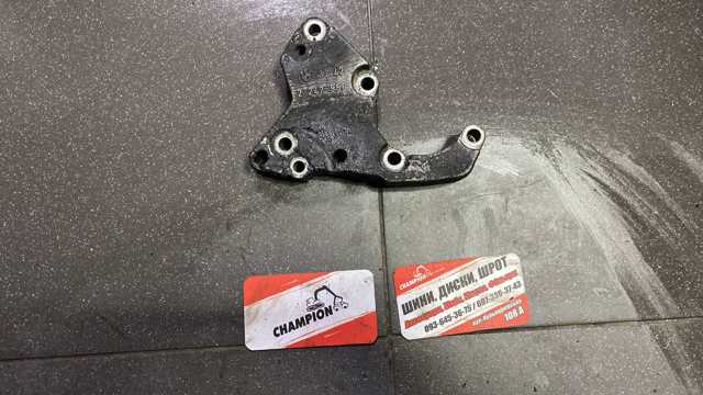 кронштейн крепления насоса усилителя руля