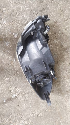 Фара правая nissan