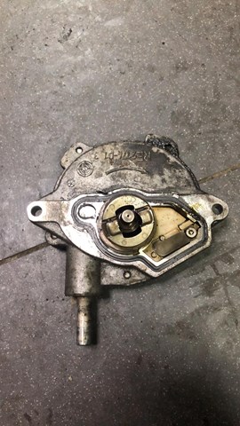 MERCEDES 2712300465 Насос вакуумный в наличии Николаев