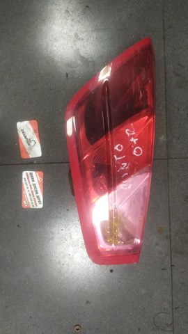 Ліхтар задній правий