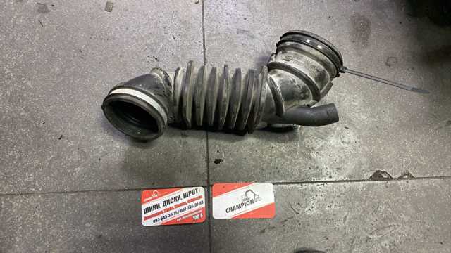 Повітряний патрубок — фото 1