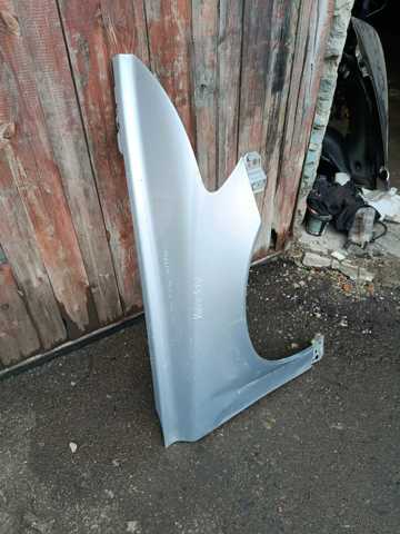 Крило переднє праве — фото 1