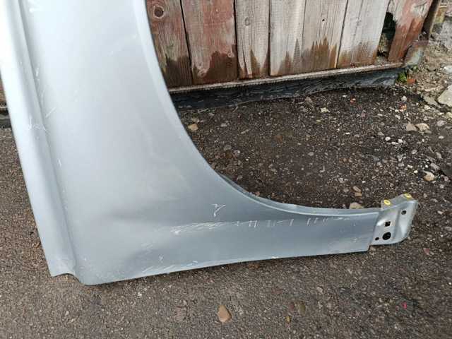 Крило переднє праве — фото 3
