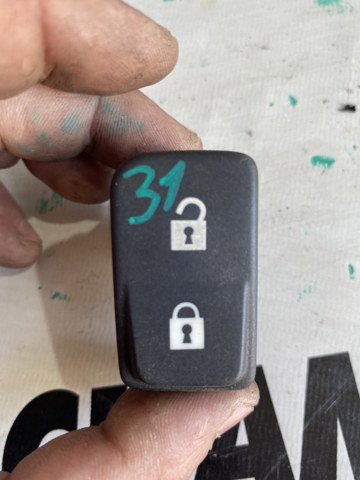 Приборы управления блокировкой замков 30773333 VOLVO