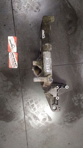 Натягувач приводного ременя