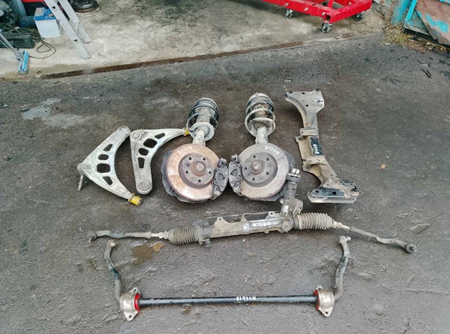 Амортизатор передній, правий