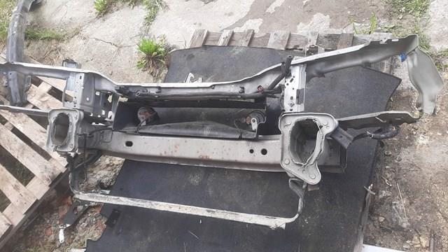 Усилитель бампера переднего