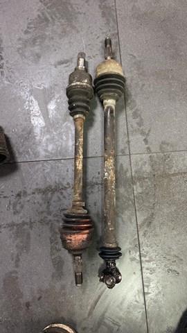 Полуось (привод) передняя левая