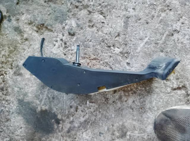 Педаль газу