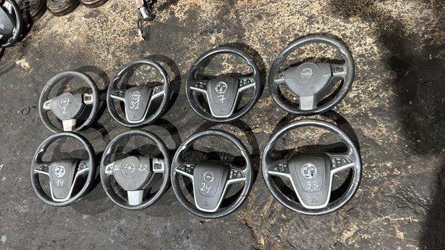 Рулевое колесо 39016158 OPEL