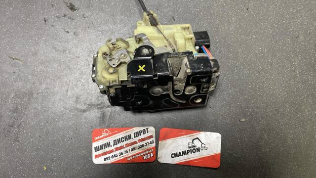 Замок передньої двері, лівої — фото 3