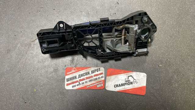 Тримач зовнішньої ручки дверей, передньої лівої — фото 3