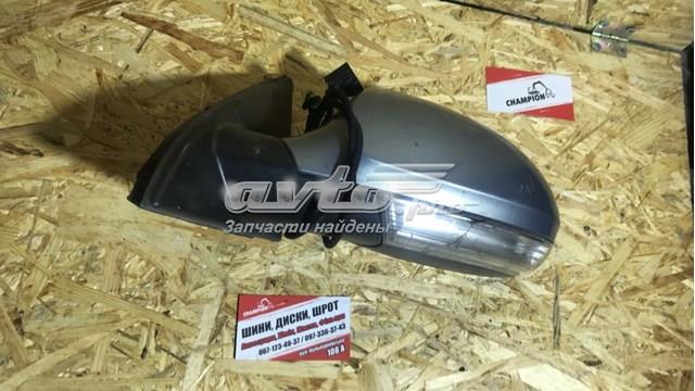 3C0857933 VAG Уплотнитель зеркала к двери левый купить в Николаев