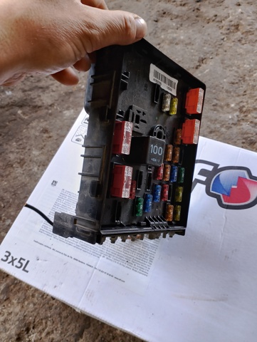 Блок запобіжників