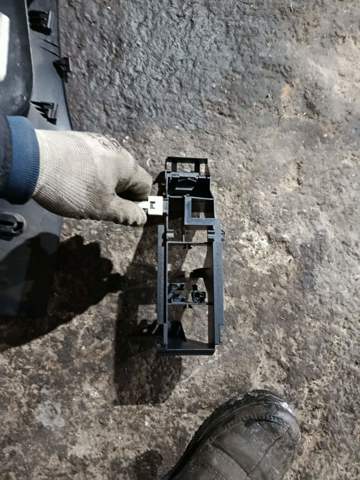 Кронштейн корпуса разъема — фото 4