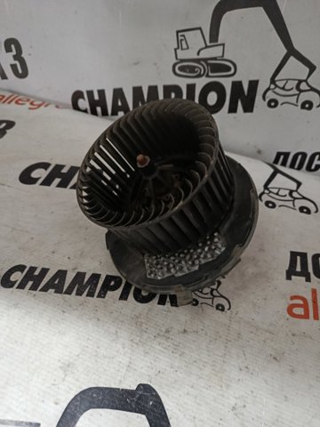 Электромотор печки 3C1820015AA VAG