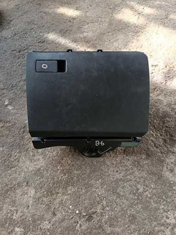 Бардачок volkswagen passat — фото 1