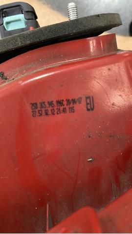 VAG 3C5945096H Фонарь задний правый внешний в наличии Ровно