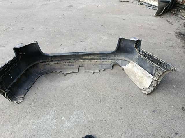 Бампер задній