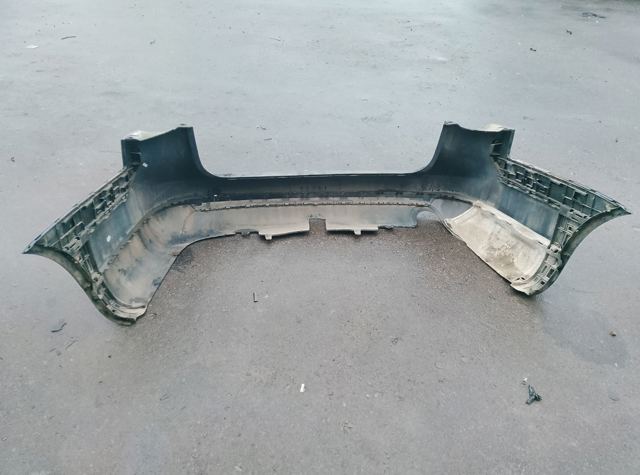 Бампер задній