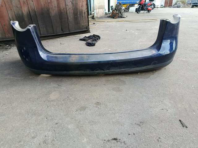 Бампер задній