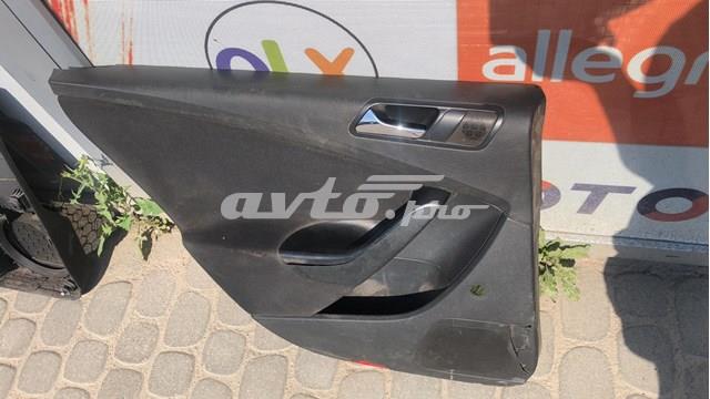 3C9867211 Обшивка (облицовка) внутренняя двери задней правой купить Сумы
