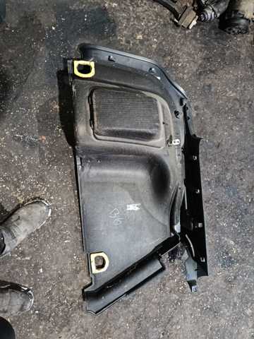 Обшивка багажника права — фото 3