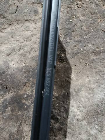 Заглушка боковинка багажника — фото 2