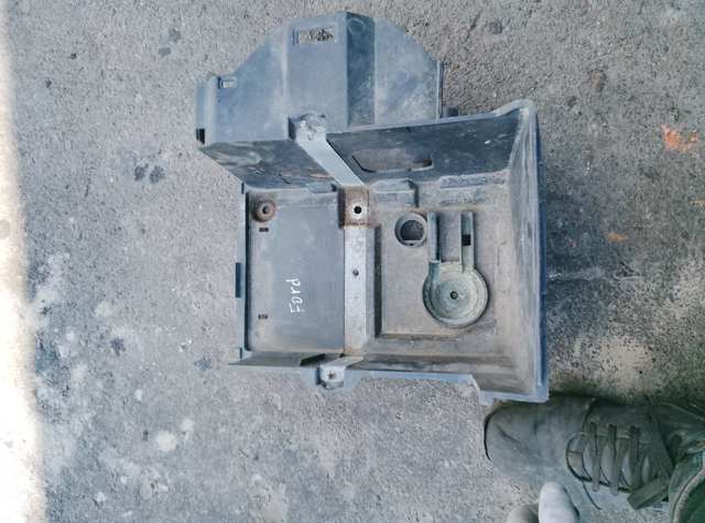 Скринька акумулятора