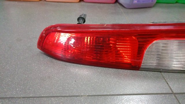 Ліхтар задній правий