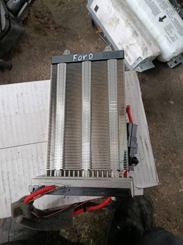 Електропідігрівач повітря системи опалення салону